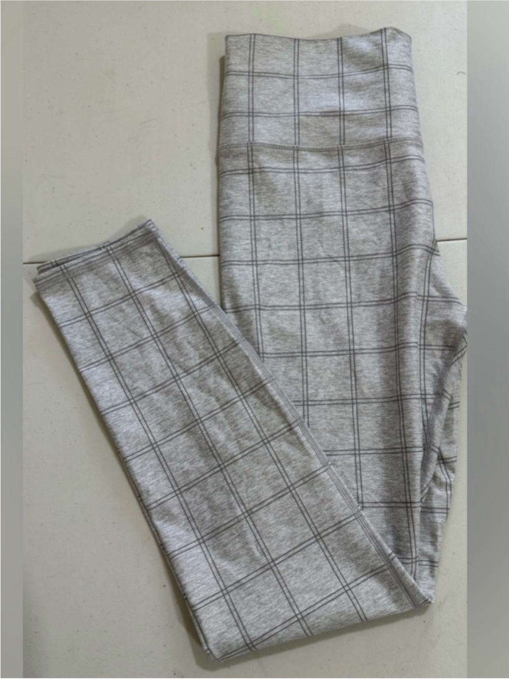 Vuori Gray Plaid Leggings